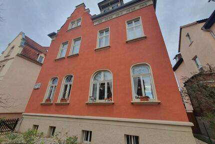 Stilvolle 4-Raum-Altbauwohnung im Gründerzeithaus in Naumburg - Naumburg (Saale)
