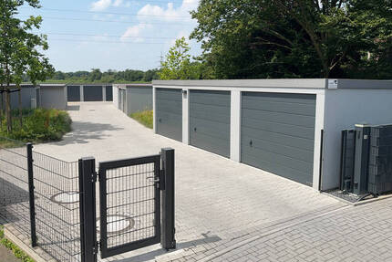 2 Moderne Neubau-Garagen - Düsseldorf-Holthausen. Jetzt die letzen Garagen sichern! - Düsseldorf / Holthausen