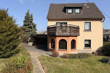Haus zum Kaufen in Vettelschoß 270.000,00 € 169.77 m²