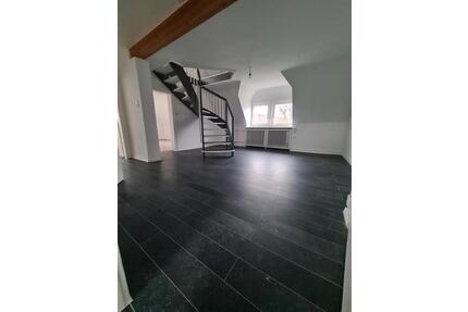 Maisonettwohnung mit großem ausgebautem Dachboden - Goslar