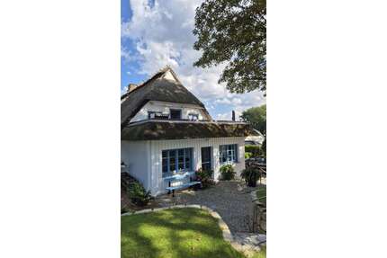 Haus zum Kaufen in Glücksburg (Ostsee) 2.779.000,00 € 294 m²