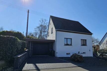 Freistehendes Einfamilienhaus mit großem Garten in ruhiger Wohnlage zwischen Mosel und Hunsrück - Morbach Hoxel