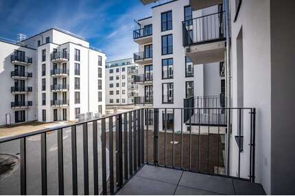 Wohnung zum Mieten in Berlin 883,78 € 76.85 m²