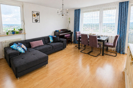 Attraktive 3-Zimmer-Eigentumswohnung mit Fernblick und barrierefreier Zugang - Schwabach Eichwasen
