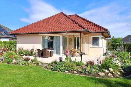 Wohnen auf einer Ebene - Charmanter ca. 91 m² großer Bungalow in Kassebohm auf 673 m² großem Grdst.! - Rostock Brinckmansdorf
