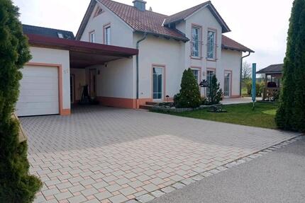 Einfamilienhaus in ruhiger Lage in Bad Abbach