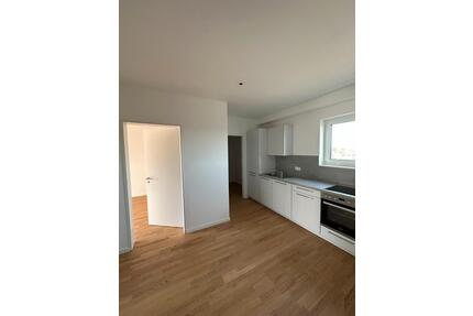 Helle 2,5-Zimmer Wohnung mit Balkon in Köln kalk