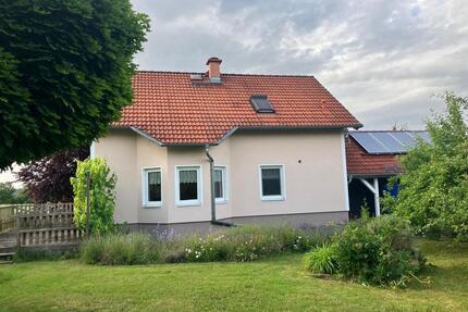 Familienglück – EFH mit großem Grundstück und vielen Extras - Petersdorf