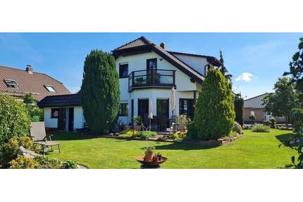 Top gepflegtes Einfamilienhaus mit Südwest-Terrasse und unverbaubarem Naturblick - Cottbus Döbbrick