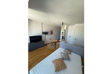 Wohnung zum Mieten in Frankfurt am Main 1.082,10 € 30.6 m²