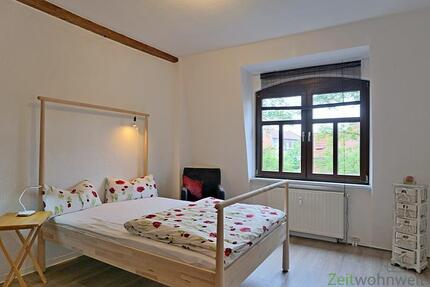 (EF0694_M) Arnstadt: Arnstadt, möblierte Mansardenwohnung nahe der Innenstadt, Vinylböden, Wohnküche, WLAN inklusive