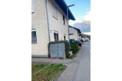 Geräumige 4-Zimmerwohnung mit Panoramablick zu vermieten - Schramberg