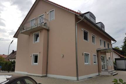 Hochwertige 2 Zimmer Wohnung in Niedrigenergiehaus mit Balkon - Moosburg