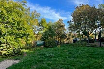 Wohnung zum Kaufen in Halle 120.000,00 € 69.24 m²