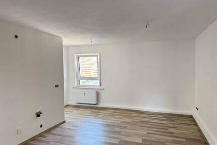Helle 2-Zimmer-Wohnung im Zentrum von Weisendorf