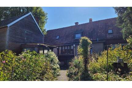 Rohdiamant mit Geschichte! - 50.000,00&nbsp;EUR Kaufpreis, ca.&nbsp; 150,00&nbsp;m&sup2;&nbsp;Wohnfl&auml;che in Limbach (PLZ: 08491)