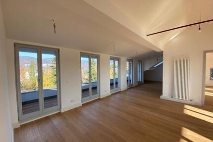 EXKLUSIVES WOHNEN MIT FLAIR MITTEN IN DER STADT - Königstein im Taunus