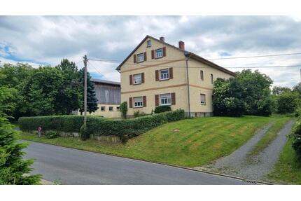 Resthof mit 2,19 ha Eigenland – Pferdehaltung, große Scheune - Neustadt bei Coburg