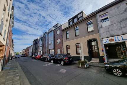 Haus zum Kaufen in Krefeld 298.000,00 € 170 m²