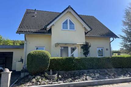 Haus zum Kaufen in Großostheim 595.000,00 € 156 m²