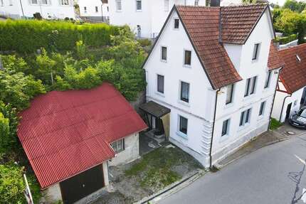 Haus zum Kaufen in Zwiefalten 90.000,00 € 124.78 m²