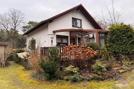 Ruhiges Einfamilienhaus in Dolgenbrodt, Garage, Carport, Keller - Heidesee