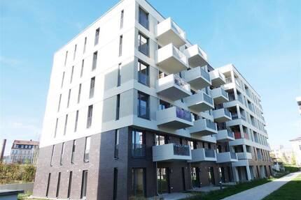 Tolle 2-Raum Whg. mit EBK und Terrasse! Barrierefrei, Parkett, Fubo-Heizung und Außenrollos - Leipzig Plagwitz