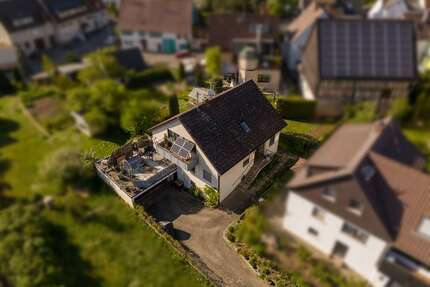 Haus zum Kaufen in Böblingen 718.000,00 € 147.89 m²