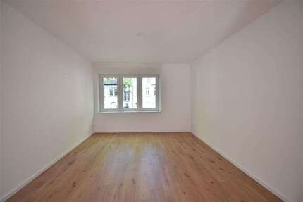 Wohnung zum Mieten in Krefeld 1.100,00 € 98.75 m²