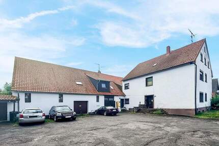 Attraktives Wohnensemble mit zusätzlicher Halle und vielseitigem Potenzial! - Aerzen Reher