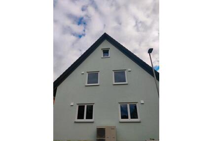 4 Zimmer Wohnung zu vermieten, kernsaniert Erstbezug - Hallerndorf