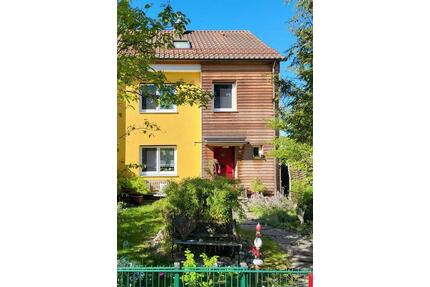 REH, Energieausweis C, provisionsfrei in 90411 Nürnberg,
