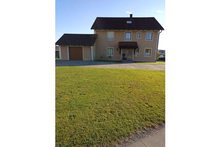 Verkaufe ein vermietetes Zweifamilienhaus - Eslarn