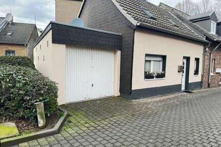 Haus zum Mieten in Frechen 1.150,00 € 75 m²