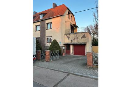 Doppelhaushälfte in Barby - 115.000,00&nbsp;EUR Kaufpreis, ca.&nbsp; 170,00&nbsp;m&sup2; in Barby (PLZ: 39249)