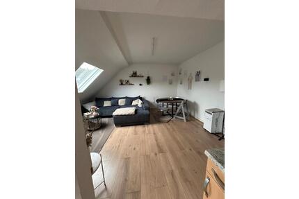 3-Zimmer-Dachgeschosswohnung in Kirn-Sulzbach | 70 m² | saniert |