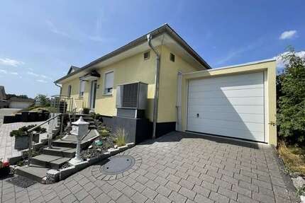 Haus zum Kaufen in Schefflenz 500.000,00 € 129.45 m²