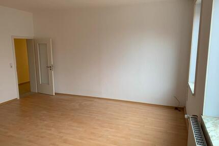 Nieheim Zentrale Lage 3 Zimmer-Küche-Bad