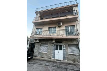 3 οροφή οικοδομή Ξάνθη 67100 . Hause zum Verkaufen - Stuttgart Stuttgart-West