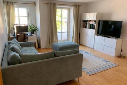 Helle 3-Zimmer-Wohnung (104 m²) mit 2 Balkonen - Osterhofen