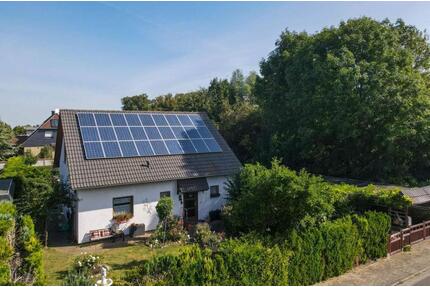 EFH in Klein Ammensleben mit großem Grundstück - Wolmirstedt