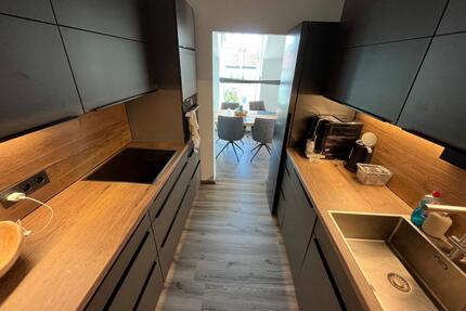 Lichtdurchflutete 3 Zimmer Wohnung mit Traumküche - Neutraubling