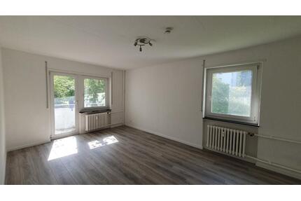 Helle 2-Zimmer-Wohnung im EG mit Balkon & Garage - Limburgerhof