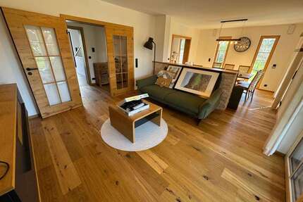 Haus zum Kaufen in Ilmried 769.000,00 € 194.46 m²