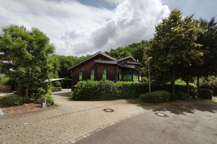 Wohnung zum Kaufen in Steinach 150.000,00 € 71.24 m²