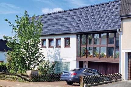 Haus zum Kaufen in Hameln 378.500,00 € 279 m²