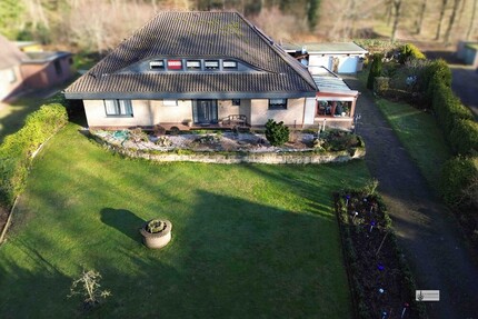 Luxuriöses 1-2 Fam.Haus mit ca. 100m² Gewerbefläche + Einliegerwohnung + Schwimmbad +Sauna +Kamin - Bassum / Nordwohlde