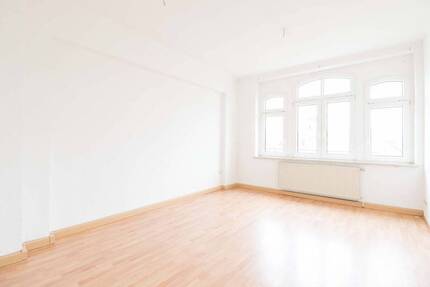 AKTION! 1 Monat Mietfrei - Tolle 3 Raum Wohnung - Handwerkerwohnung in Zeitz!