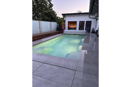 Modernes Einfamilienhaus Pool Sauna PROVISIONSFREI - Lustadt