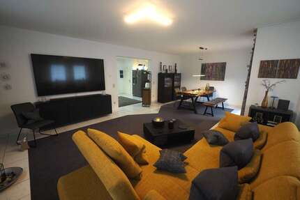 Wohnung zum Kaufen in Zweibrücken 320.000,00 € 186 m²